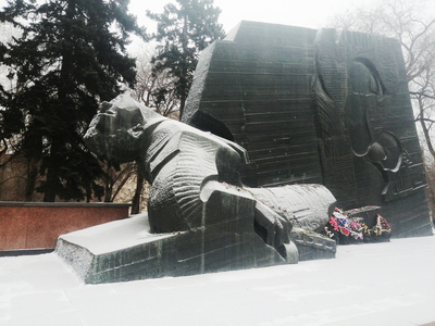 Памятник славы