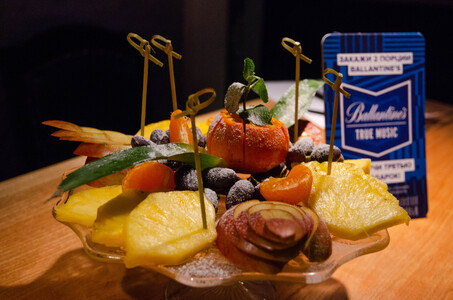 Фруктовая ваза