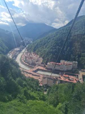 Роза хутор