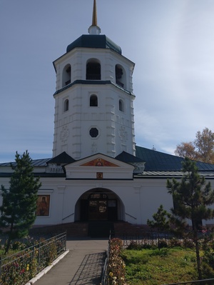 Храм