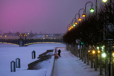 Зимний город на закате санкт-петербург