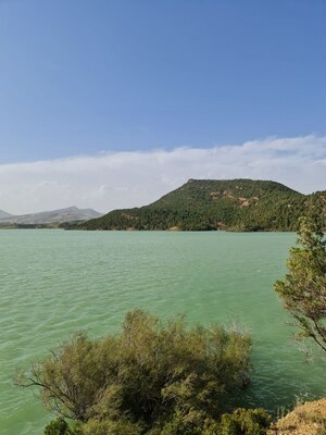 Озеро в горах