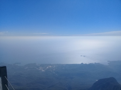 Море