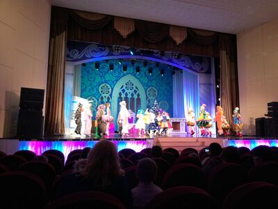 Сцена театра