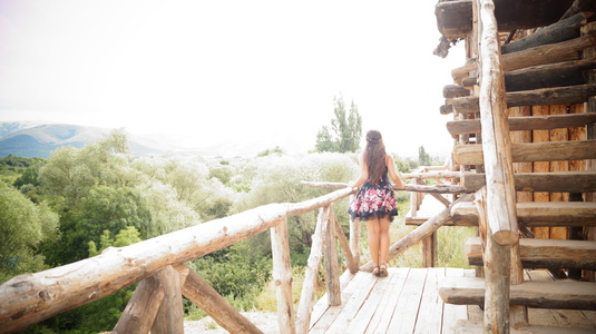 Дом из бруса с видом на крымские горы