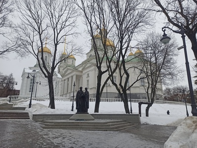 Памятник петру и февронии в пензе