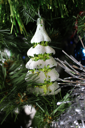 Ёлка на елке