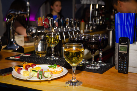 Белое и красное