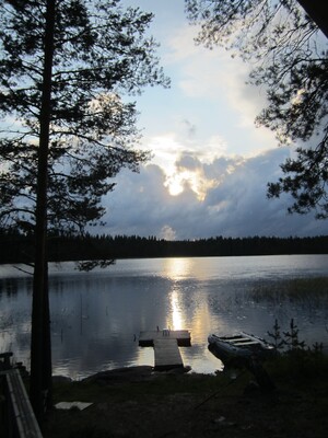 Пейзаж с озером