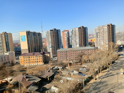 Город