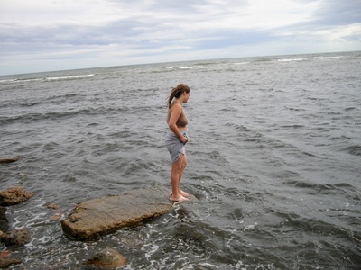 Девочка и море