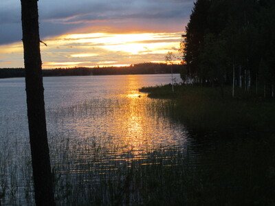 Вечерний пейзаж с озерами